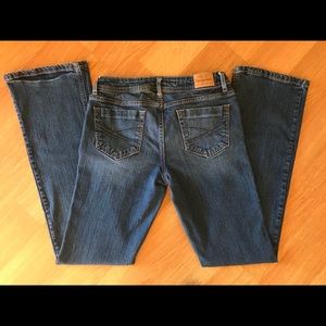 2/$20  Aeropostale Chelsea Boot Jeans 2R